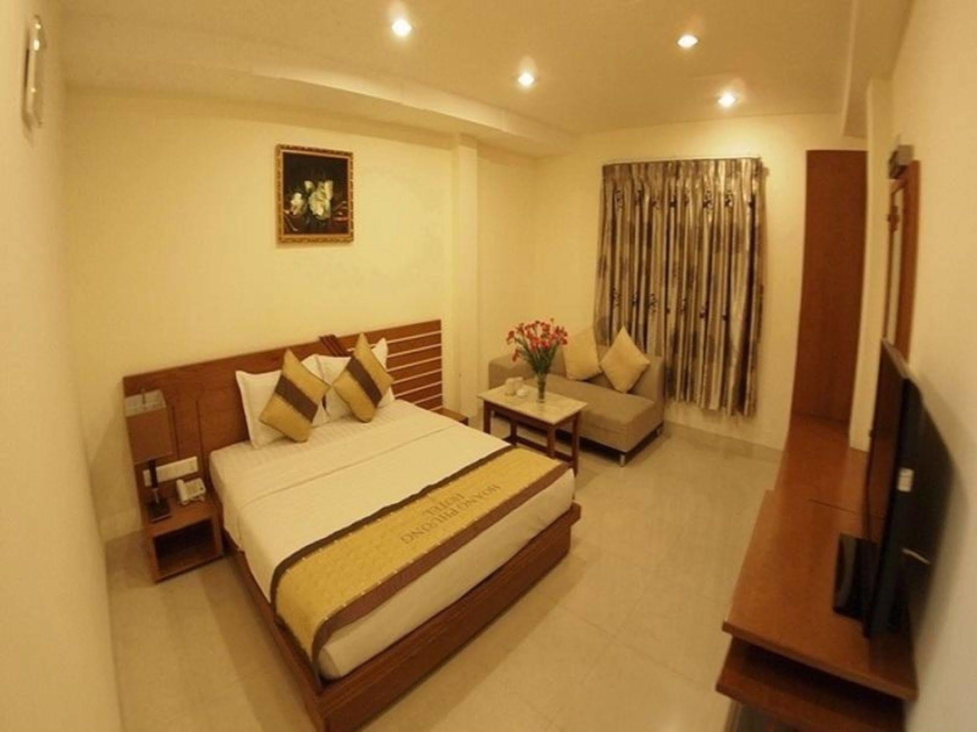 Ruby Saigon Hotel - Ben Thanh Ho Şi Min Dış mekan fotoğraf